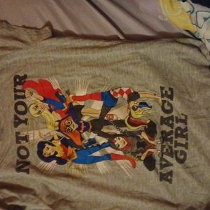DC super hero girls xl 14/16 t-shirt